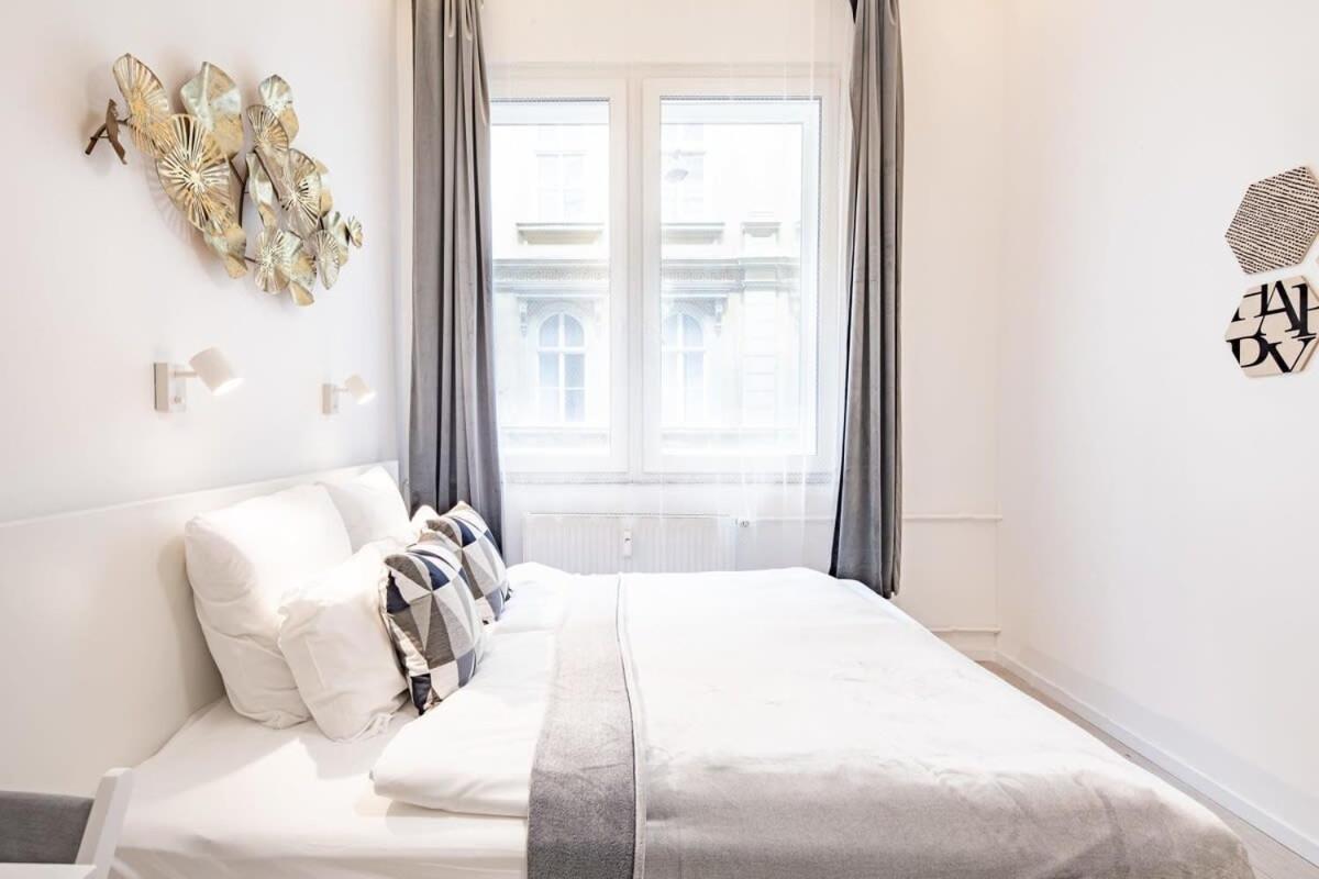 Ultra Central - New - Comfy Studio Budapest Eksteriør billede