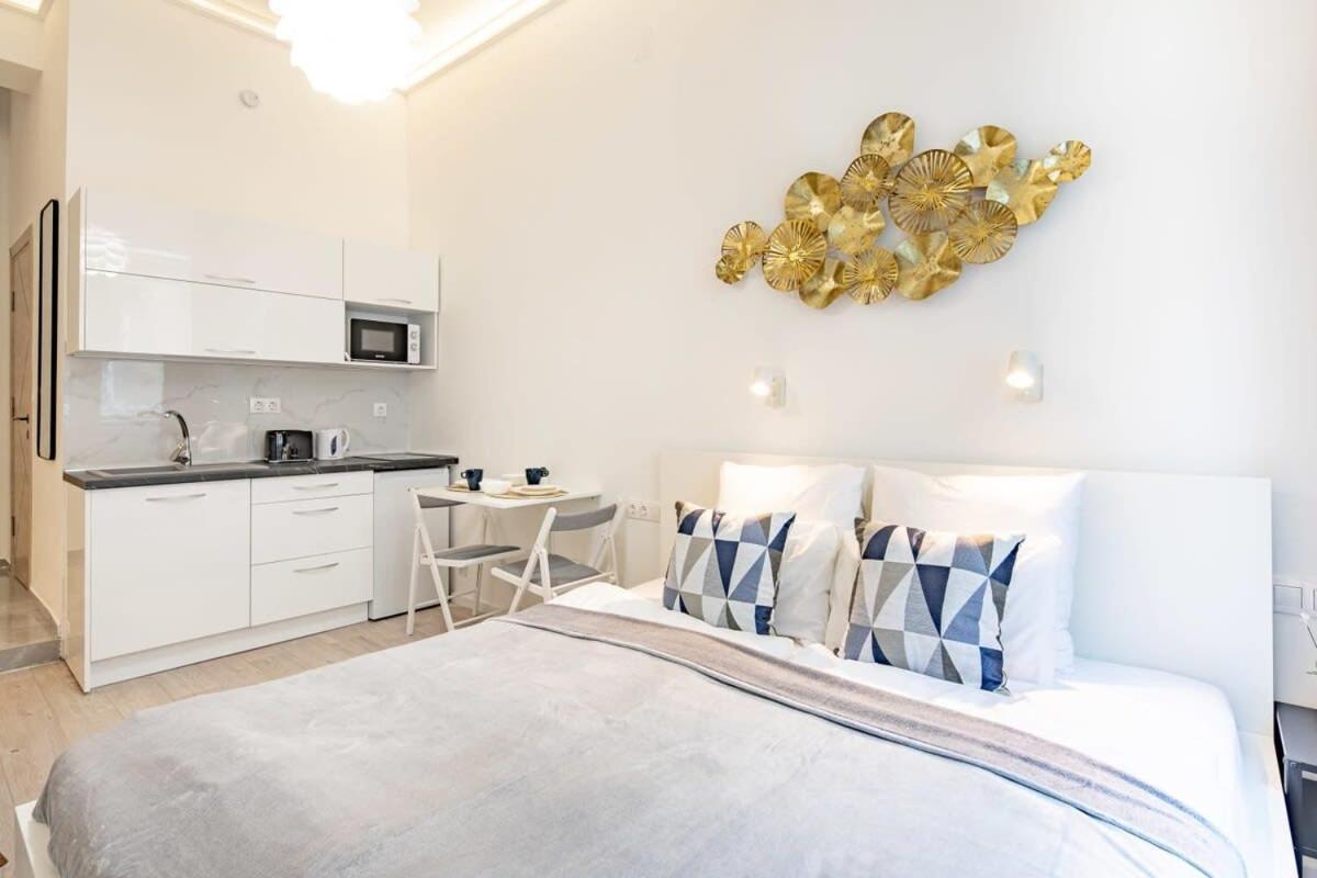 Ultra Central - New - Comfy Studio Budapest Eksteriør billede